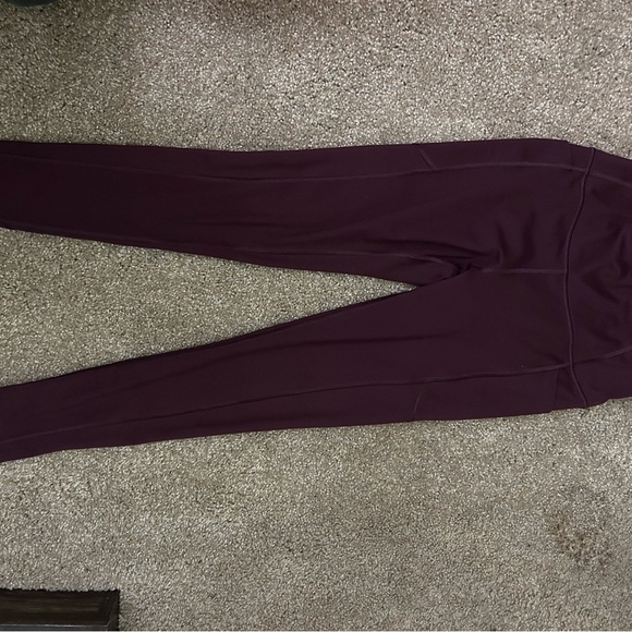 Victoria’s Secret burgundy leggins size S - Picture 1 of 5